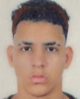 Carlos Henrique Soares Silva Ezidoro