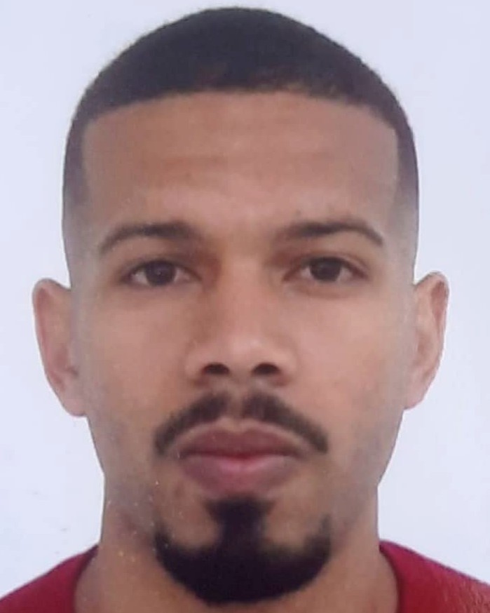 Everton Erik Araujo da Cruz